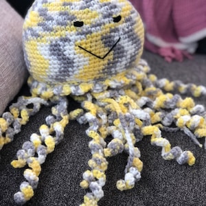 Giant crochet jellyfish