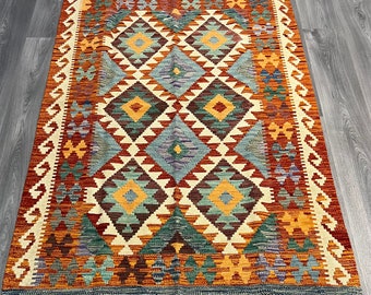 Handmade Afghan Kilim Rug, Natural Wool, 6x4 ft 175x124cm