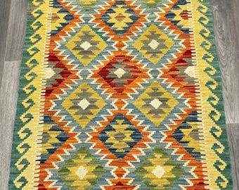Handmade Afghan Kilim Rug: Natural Wool, Traditional Design (123x78cm)