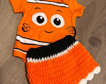 Crochet newborn finding Nemo inspired hat and skirt