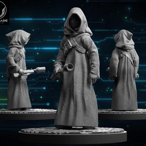 Pode incluir: Três figuras cinzentas de personagens encapuzados, cada um vestindo uma longa túnica e segurando uma arma. As figuras estão em plataformas circulares contra um fundo escuro com um design de circuito digital. O logotipo do Wardlade Studio está no canto superior esquerdo.