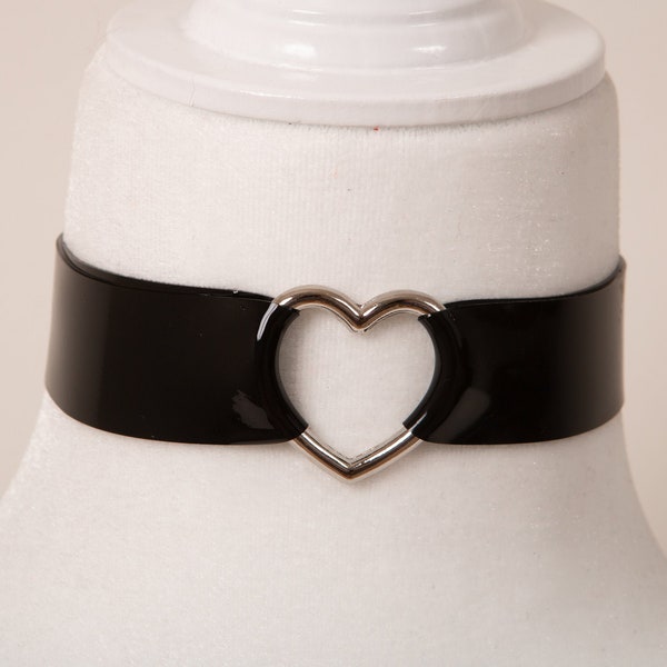 Ras de cou coeur en latex noir pour la Saint-Valentin, collier en latex comme collier de jour discret, bijoux gothiques pastel, collier chaton pour femme