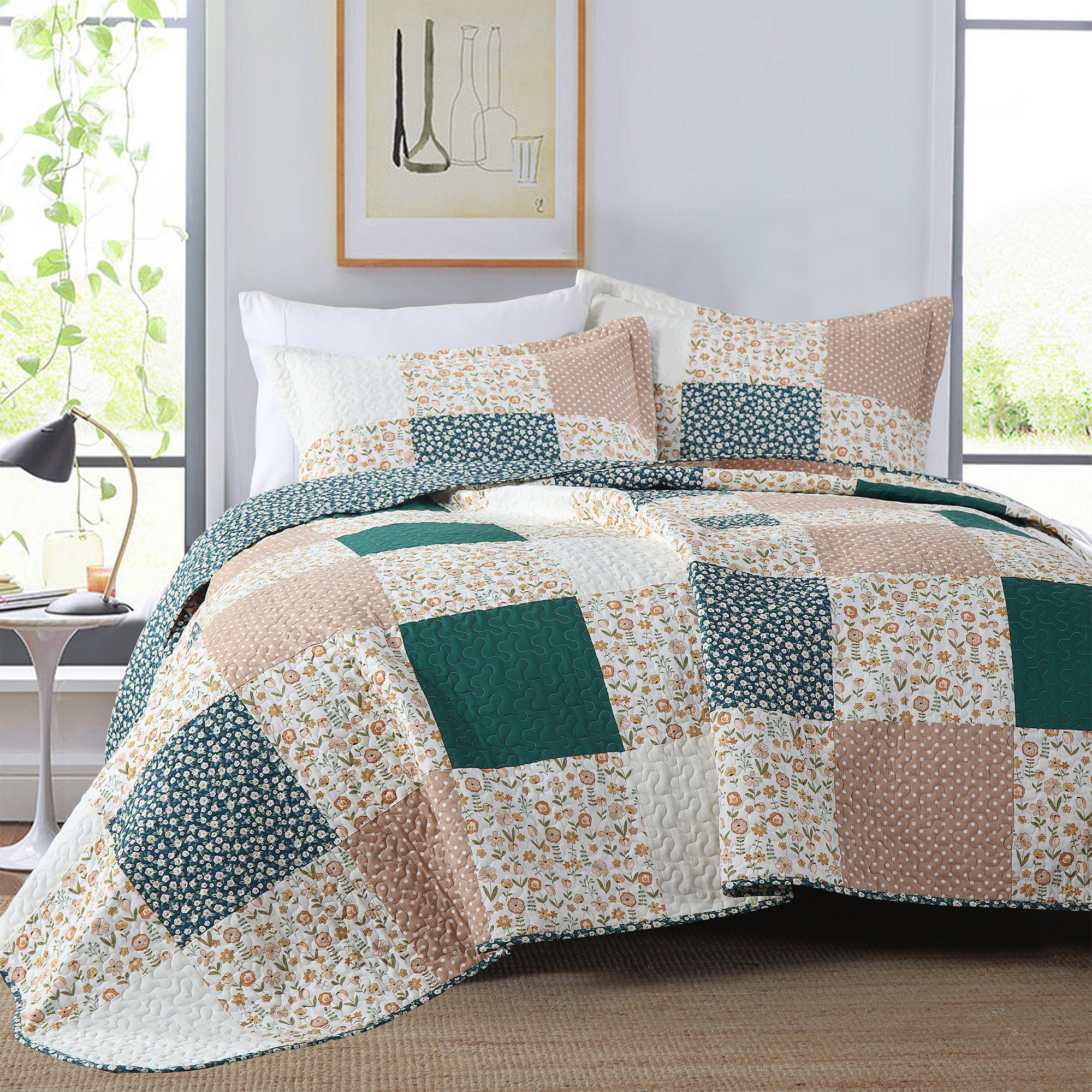 Handcrafted Patchwork Cotton Quilt Bedspread Set - 3-Piece Patchwork Style Holiday Bedding PW102