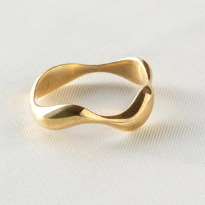 Wavy Gold Ring | Curvy Gold Ring | Gold Wave Ring | Gold Band Ring | 10k or 14k Yellow, White, Rose Gold