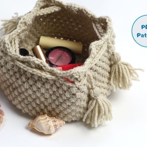 PDF Crochet Pattern - Mini Pouch, Makeup Bag, Mini Bag For Women
