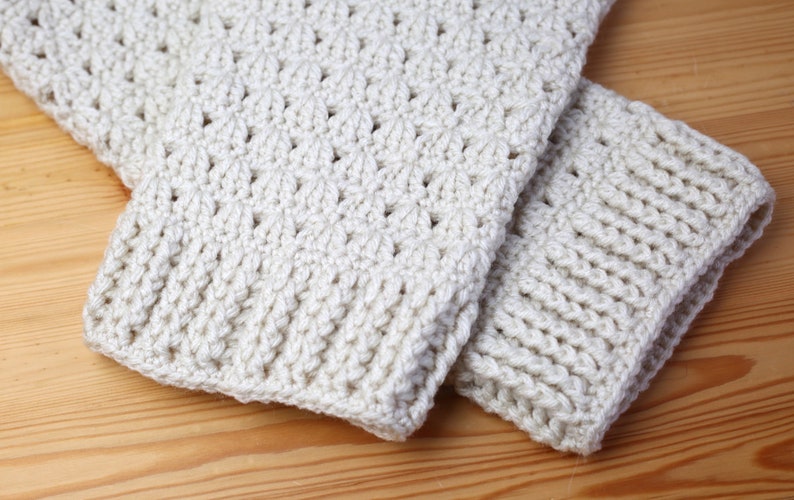 PDF Crochet Pattern Leg Warmers for Women, Stylish Leg Warmers image 2