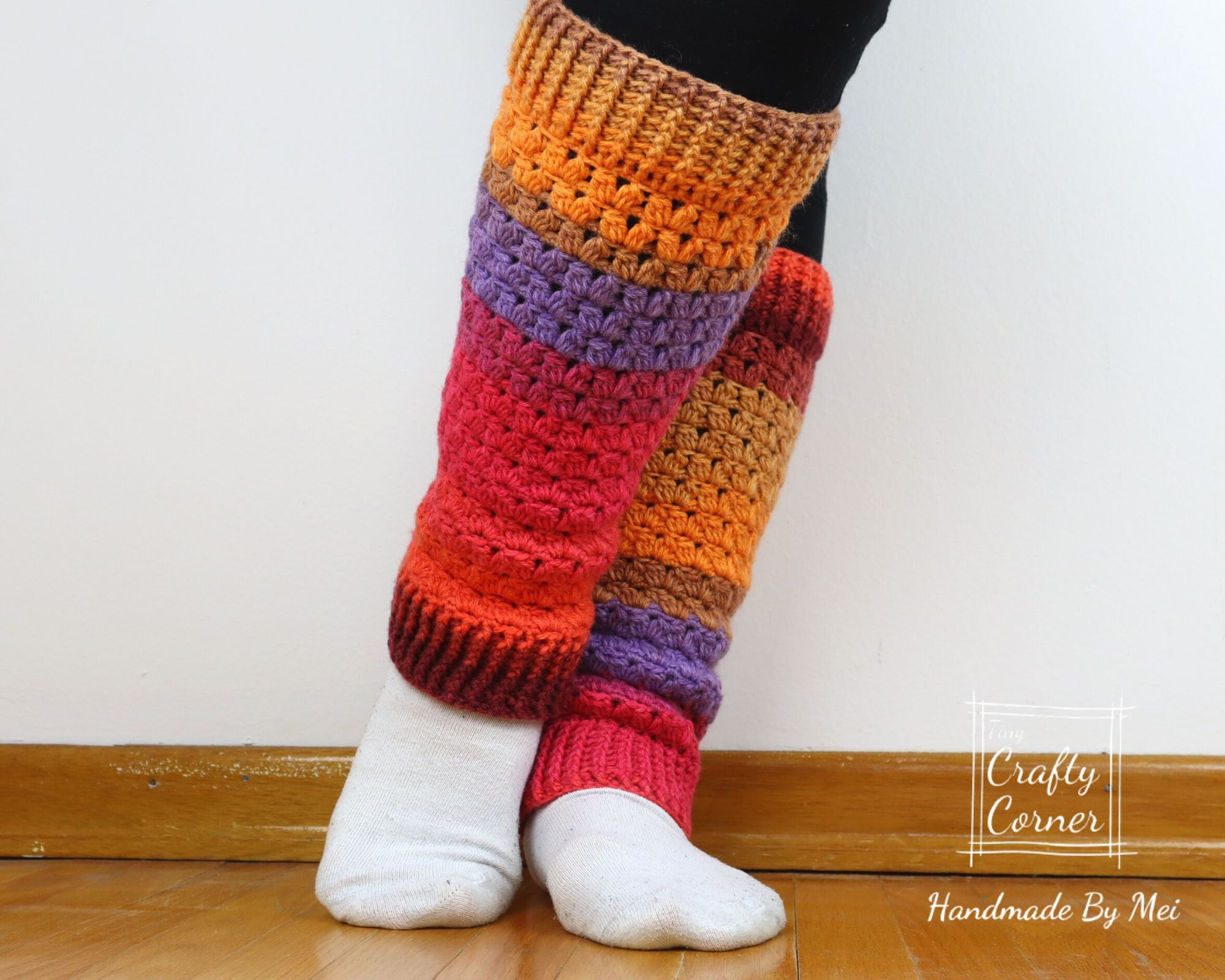 35 Crochet Leg Warmers Patterns for Retro, Cozy, and Statement Style 30 Crochet Leg Warmers