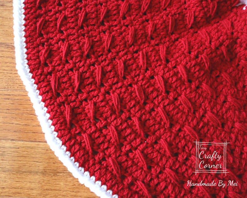 PDF Crochet Christmas Tree Skirt Pattern Crochet Christmas Etsy Canada