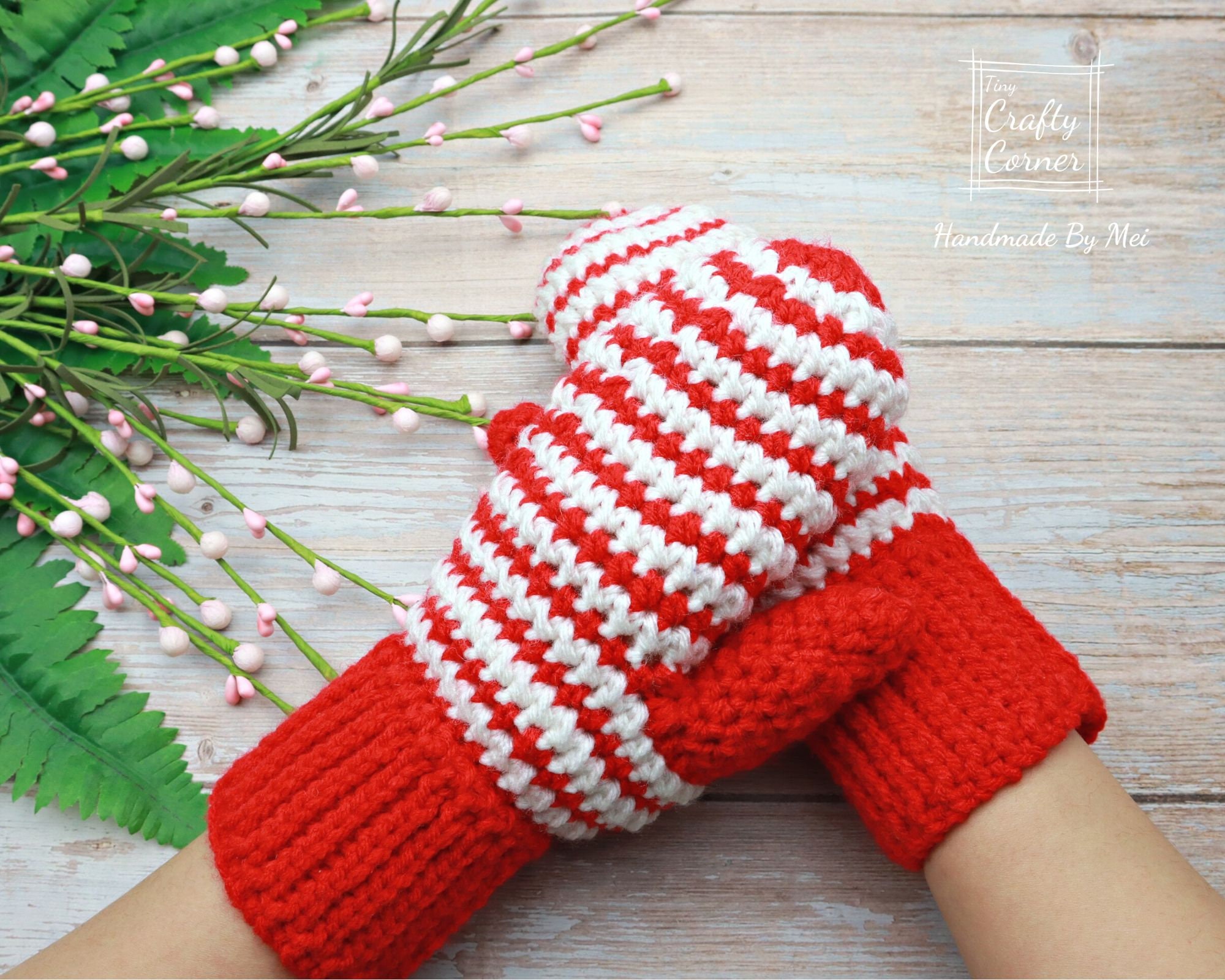 39 Crochet Mittens with Ornaments, Fingerless Mitts, and Baby Sets 23 Crochet Unisex Cozy Mittens
