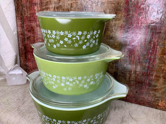 Vintage Pyrex Spring Blossom Green V2, Crazy Daisy Casserole Set With Lids,  Set of 3 Dishes 3 Lids -  Sweden