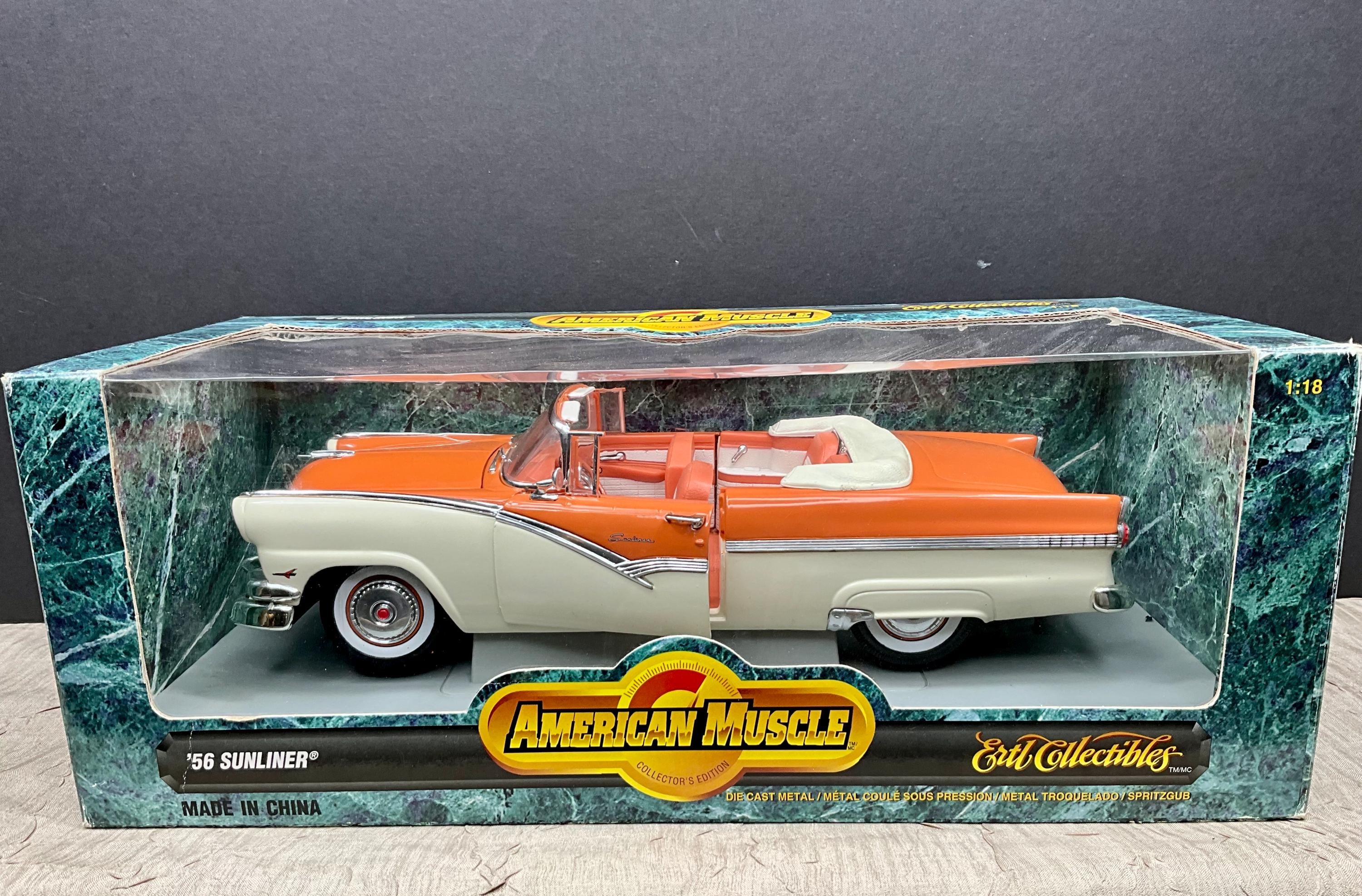 1956 Ford Sunliner Diecast: Mandarin Orange & White, 1/18 Scale