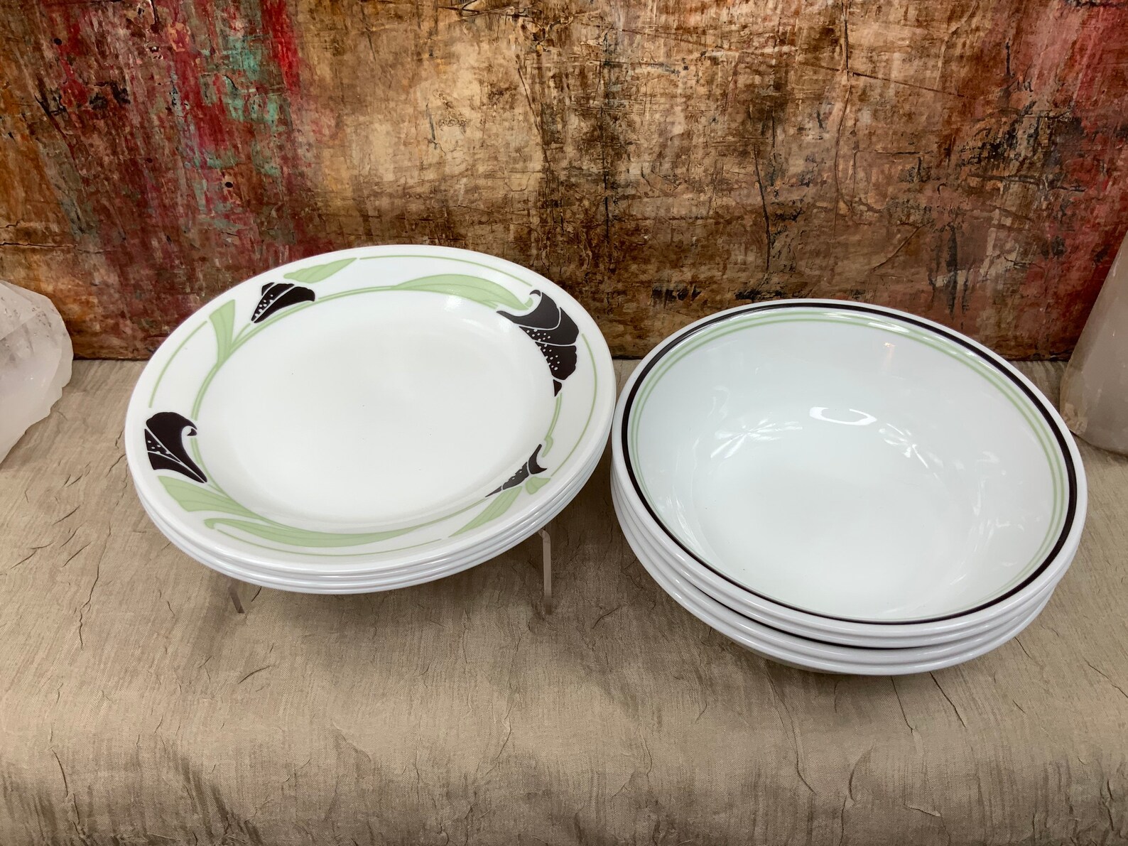 Vintage Corelle Black Orchid Dinnerware 20 Piece Set for 4 Etsy