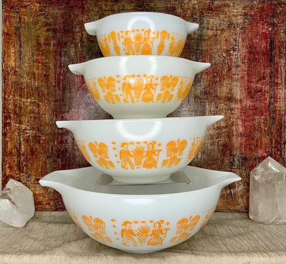 Pyrex Butterprint Orange Mixing Bowls Set of 4 Pumpkin Butterprint Orange Butter Print Orange Amish Cinderella Bowls Nesting Bowls Etsy Canada