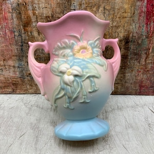 Vintage Hull Art Pottery Vase, Wildflower W-4, Pink Blue Ombré