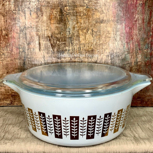 Vintage Pyrex Gourmet Gold Promotional Casserole with Lid, Pyrex USA, 1960s Pyrex Promotional Dish, Holiday Promotional Pattern