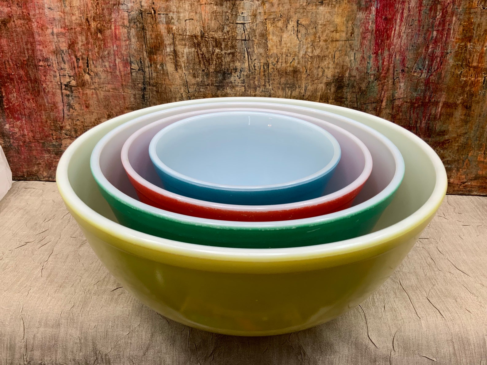 Vintage Pyrex Primary Color Mixing Bowls Set of 4 Near Mint Etsy