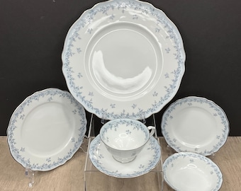 Vintage Franconia “Delphine”, 6 piece place setting, Kruatheim & Audelburg, Selb Bavaria, Germany c1951-1975