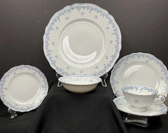 Vintage Franconia “Delphine” Fine China, K&A Kruatheim, Selb Bavaria, Germany c1951-1975