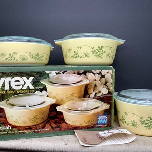 Vintage Pyrex Shenandoah Casserole Set, 470-80 Series, 471, 472, 473, Wintergreen, Green on yellow, Flowers Leaves and Vines, Made in USA