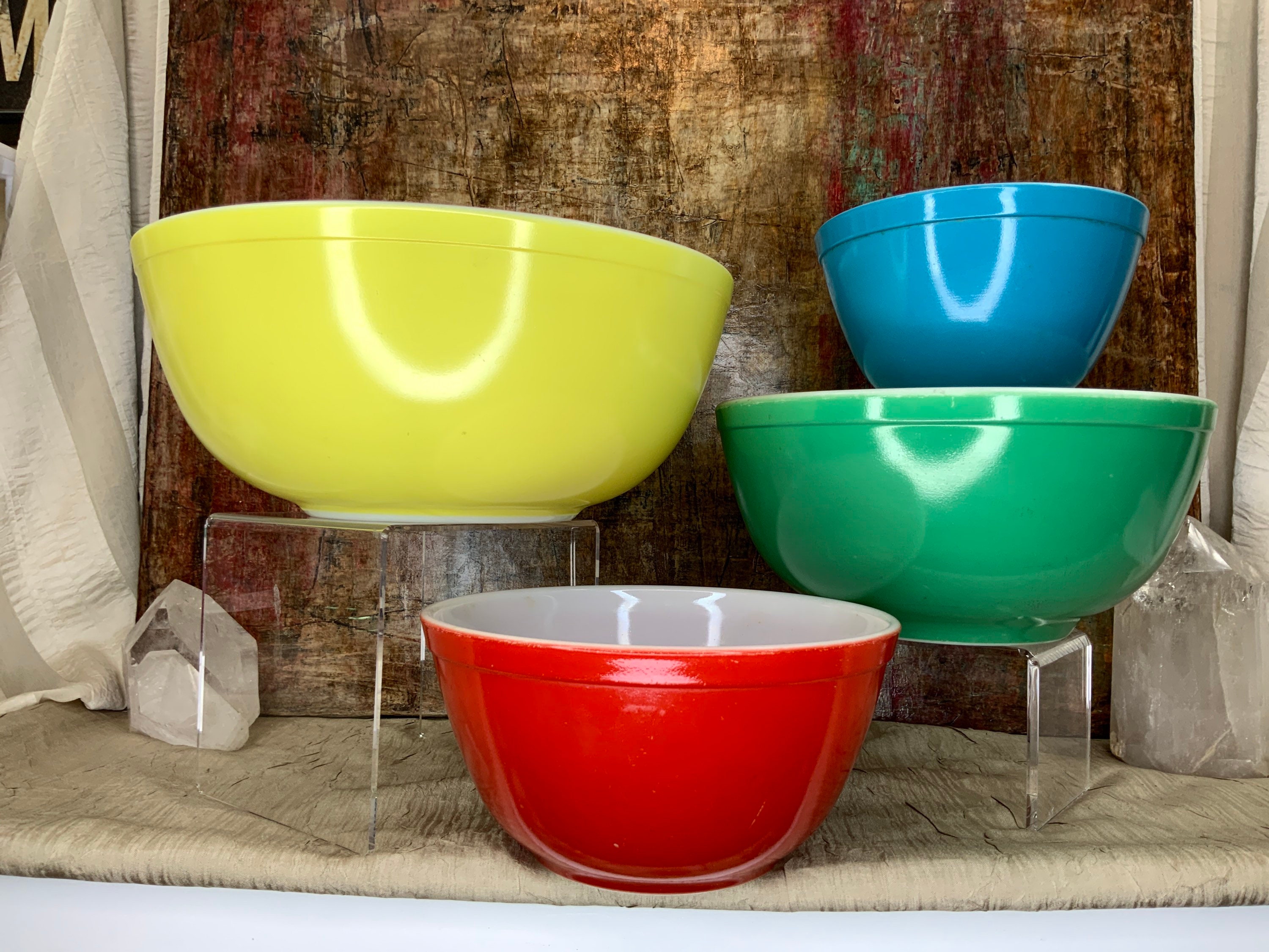 1986 Pyrex Rainbow Primary Mixing Bowl Set 430045 NOS munimoro.gob.pe