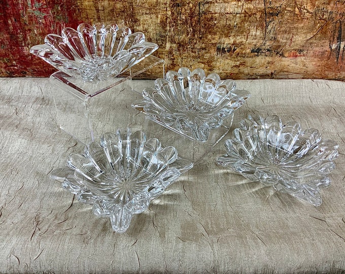 Heisey Crystolite 3 Square Ashtray Set of 4 Vintage Ashtrays Etsy