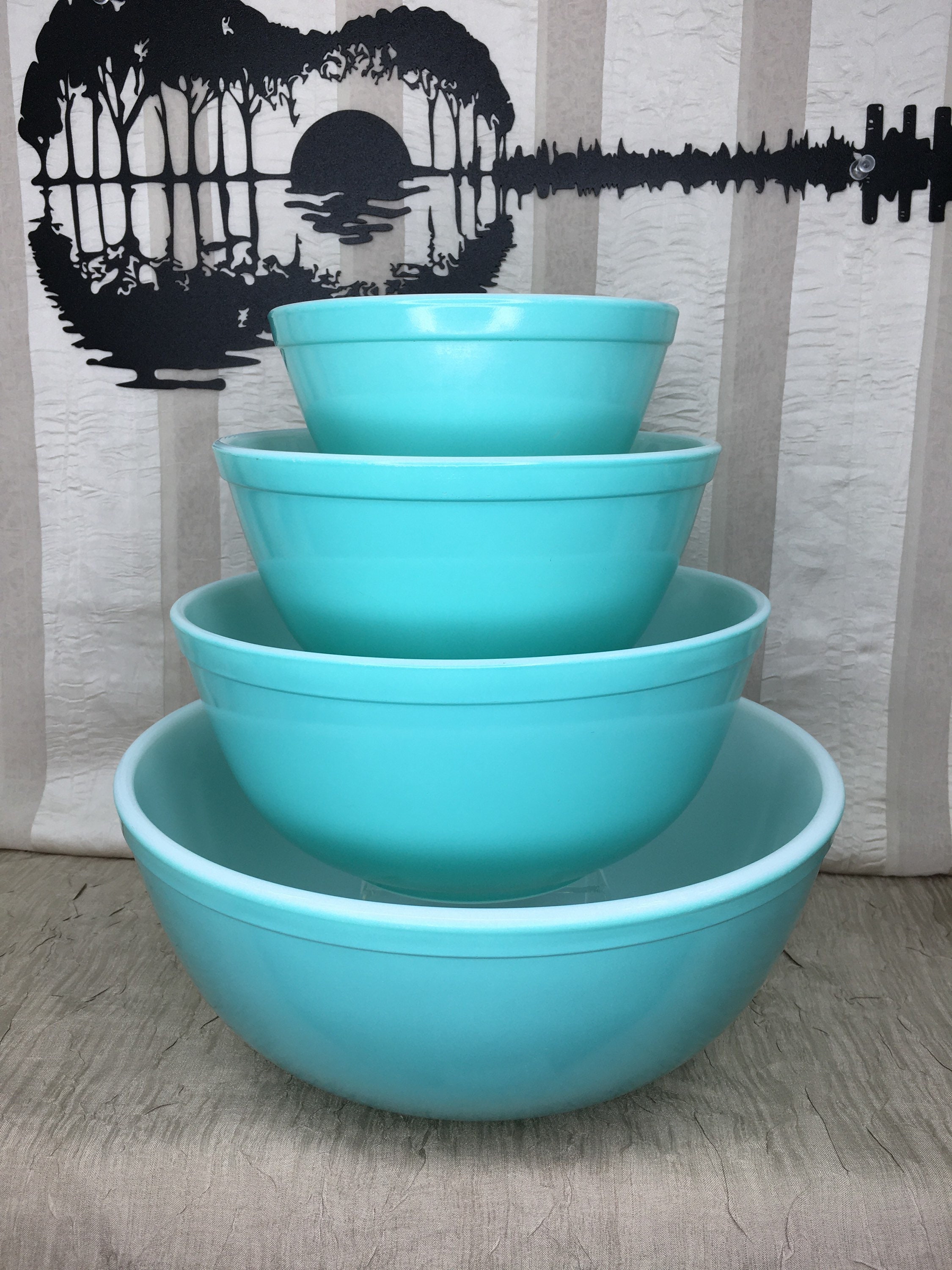 Vintage Pyrex Turquoise Mixing Bowl Set, Robins Egg Blue, 400 Series, Set  of 4, Turquoise Nesting Bowls, Turquoise 404, 403, 402, 401