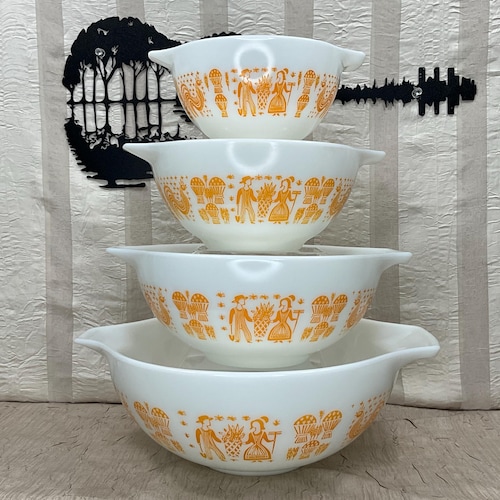 Pyrex Amish Butterprint（アーミッシュ／バタープリント） Vintage Pyrex Amish Butterprint Butter Print Turquoise Mixing Bowl