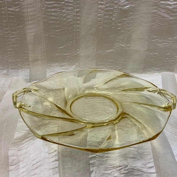 Heisey Twist Lemon Dish Sahara Yellow, Handled Yellow Plate, Yellow Glass Tray, Round Handled Tray, Sahara Twist