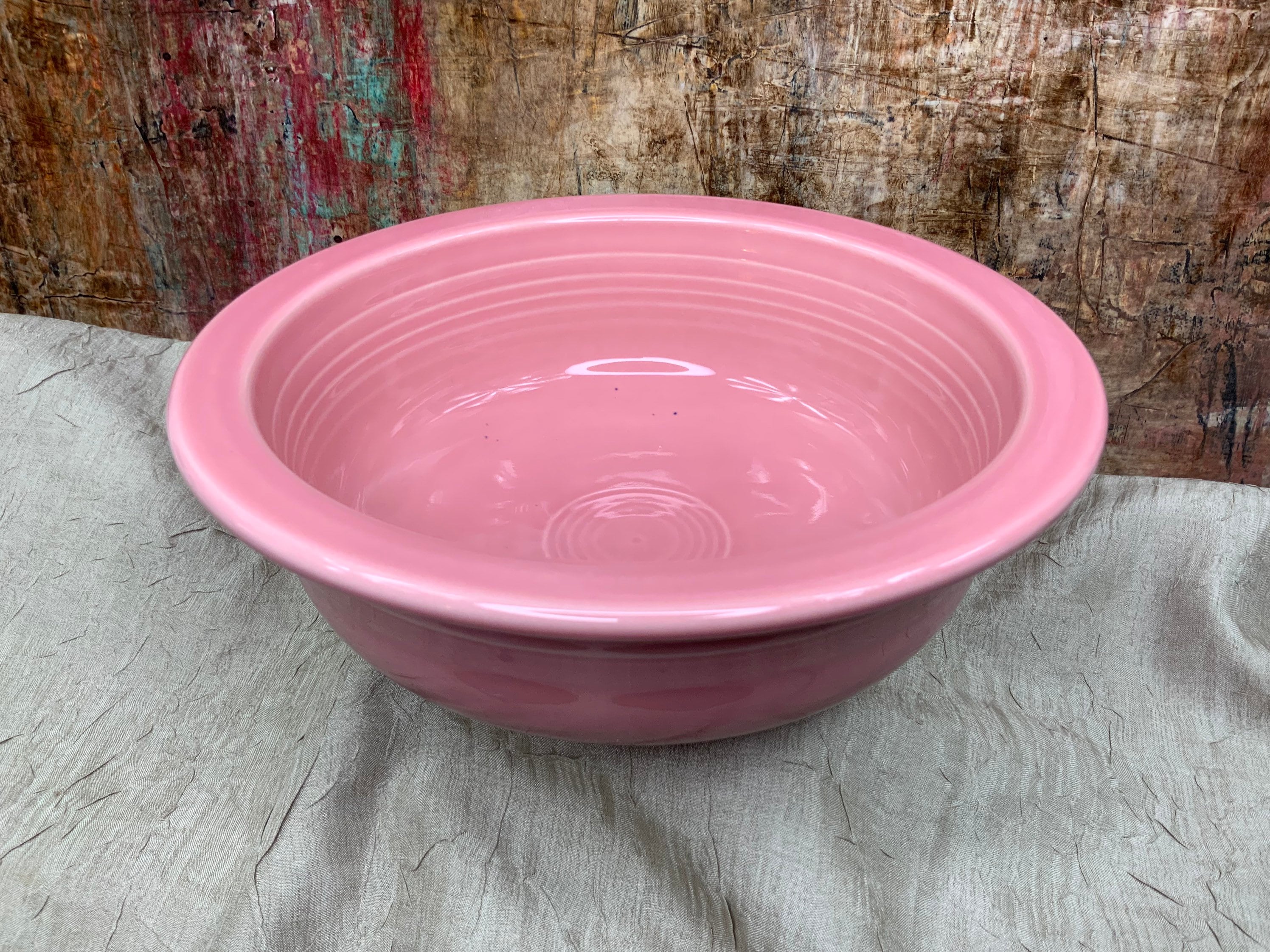 OLIVE & LOOM, Enamel Dog Bowl in Pink Splatter