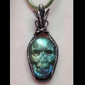 Labradorite skull pendant in solid copper