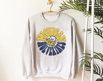 u of m crewneck sweatshirt