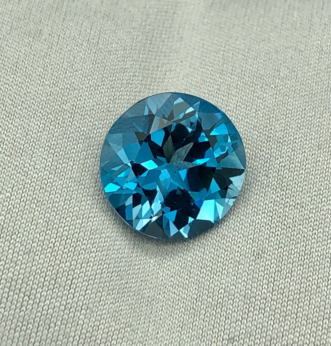 London blue topaz online