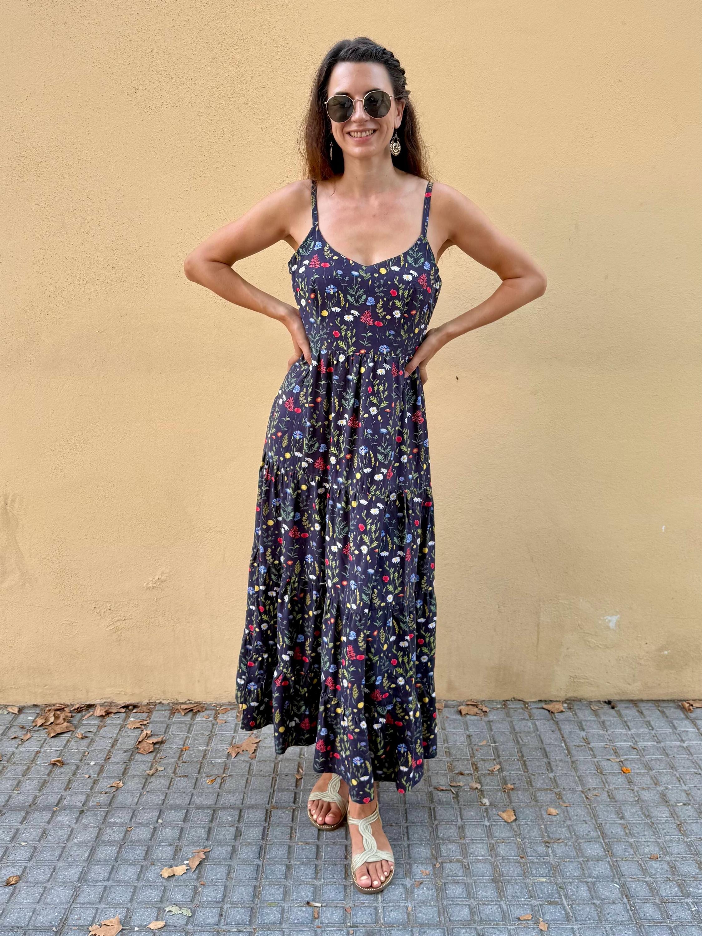 Maxi Dress Sewing Pattern, Tiered Dress PDF, V-neck Summer Dress, Adjustable Straps, Sizes EU 3250 / US 018, 2 Cup Sizes Included - Etsy Maxi Dress Sewing Pattern, Tiered Dress PDF, V-neck Summer Dress, Adjustable Straps, Sizes EU 3250 / US 018, 2 Cup Sizes Included - Etsy