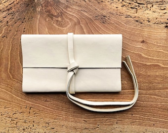 White Leather Photo Wrap: 4x6 or 5x7 Prints, Photographer Gift