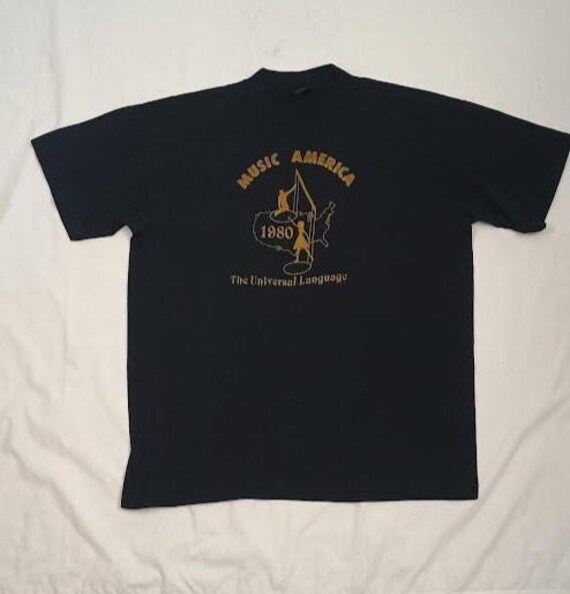 Vintage 1980s Music America single T-shirt