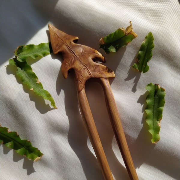 Wooden dandelion leaf hairfork Wooden hairfork Hand carved hairfork Herbal jewelry style Wooden leaf hairfork