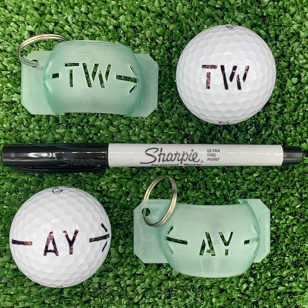 Gepersonaliseerde 3D golfbal stencil uitlijning tool marker | Sleutelhanger aangepaste initialen sportaccessoire essentieel Sharpie universeel multifunctioneel