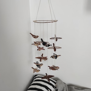 Holz fliegenden Vogel mobile, Baby mobile, Holz Dekoration, Holzvögel, Kinderzimmer Mobile, hängende Dekor, Babyzimmer, Wand-Dekor