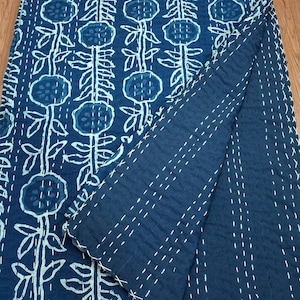 Indigo Blue Indian Kantha Quilt,Handmade Quilt King Size,Quilted Bedspread,Kantha Blanket,Throw,Bedcover,Block Print Quilt,Floral Print