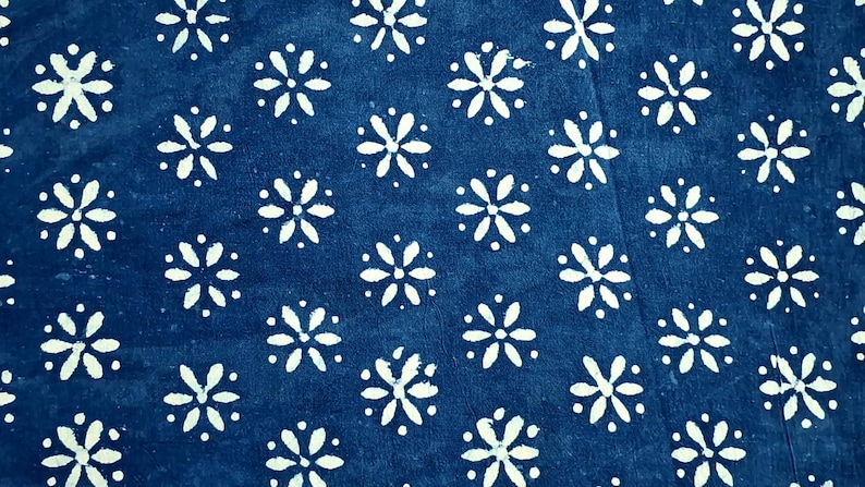 Tecido azul índigo vendido por metro, tecido de algodão com estampa em bloco, tecido com estampa floral para costura de vestidos, patchwork, cortinas e estofados. imagem 7