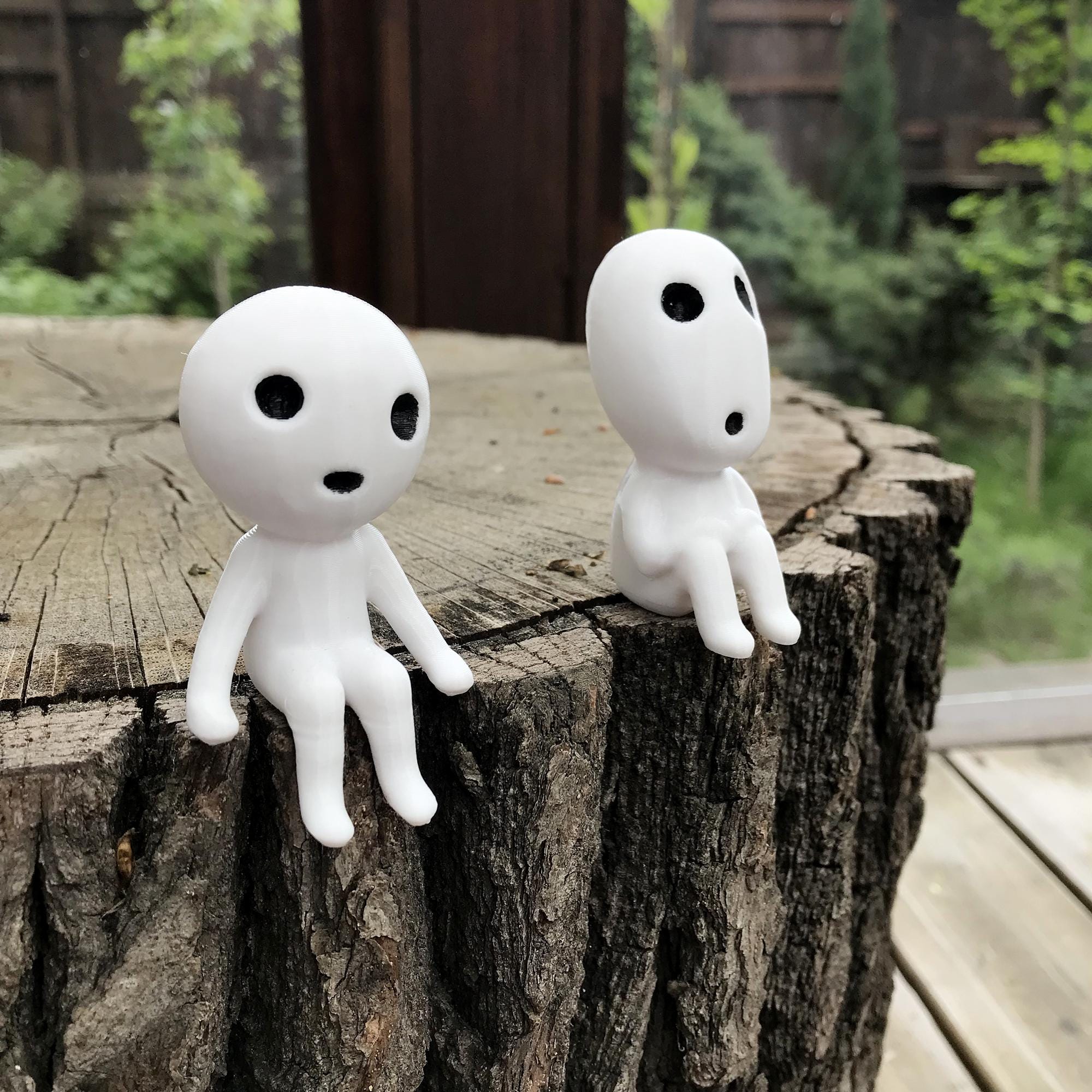 Set of 6 Kodama + Keychain - Tree Spirit Figurines - Japanese