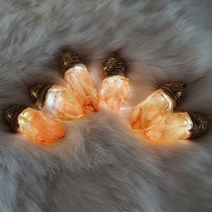 Luminous crystal pendants made of synthetic resin - "Golden Sandstone" series