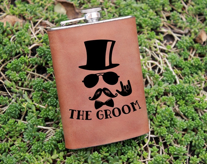 Engraved Flask for Groomsmen Gift, Personalized Flask for Men, Custom Flasks Groomsmen, Leather Wrapped Flask Personalized Groomsman Flask