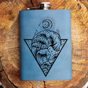 BEST GIFT 2023 Personalized Hip Flask Personalized Mens Gift Whiskey Drinking Groomsmen Wedding Guys Boyfriend Camping Outdoorsy Backpacking