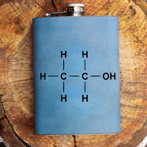 Leather flask gift set, Personalized flask is a great bachelor party gift for your groomsmen, friends or family members.