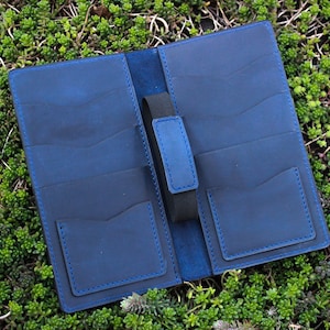 Travel gift | Leather passport wallet, personalized leather passport holder. Gift for travel | The perfect Valentines gift