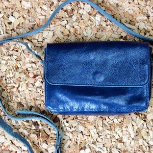 Cross Body tas, Cross Body portemonnee, ronde tas, Cross Body leerzak, Cross Body lederen tas, Cross Body handtassen, kleine handtas, bruine tas