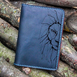 Leion leather passport cover, Passport with lion engraving, Custom leather passport holder, Double passport wallet, Travel passport wallet