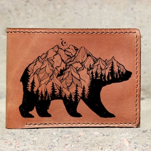 Portefeuille gravé Mountain Bear, Portefeuille en cuir véritable, Portefeuille pour animaux sauvages, Portefeuille d’ours personnalisé, Portefeuille gravé, Portefeuille Nature, Cadeau