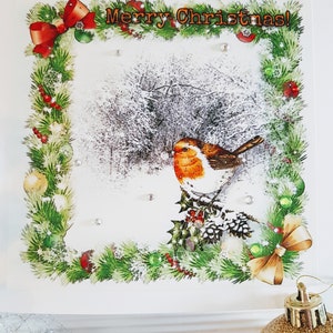Prettige kerstdagen en gelukkig nieuwjaar wenskaart, gezellige kerst thuis, laat het sneeuwen, gepersonaliseerde familiegroet
